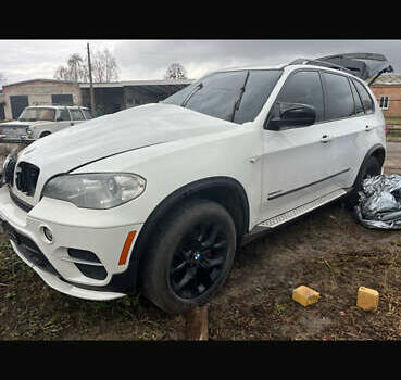 Білий БМВ Х5, об'ємом двигуна 2.98 л та пробігом 190 тис. км за 7600 $, фото 1 на Automoto.ua