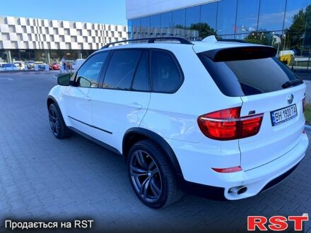 Белый БМВ Х5, объемом двигателя 3 л и пробегом 20000 тыс. км за 18500 $, фото 1 на Automoto.ua