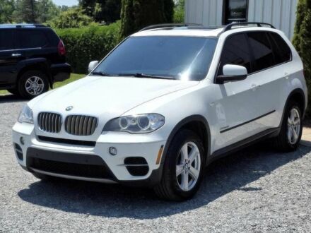 Білий БМВ Х5, об'ємом двигуна 3 л та пробігом 104 тис. км за 3900 $, фото 1 на Automoto.ua