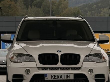 Белый БМВ Х5, объемом двигателя 3 л и пробегом 230 тыс. км за 19500 $, фото 1 на Automoto.ua