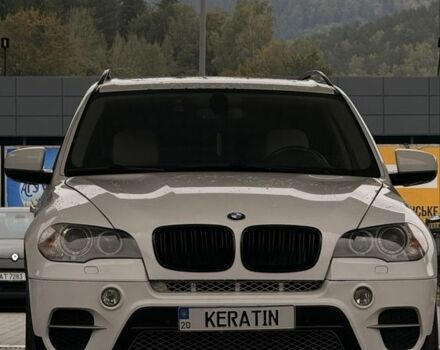 Белый БМВ Х5, объемом двигателя 3 л и пробегом 230 тыс. км за 19500 $, фото 1 на Automoto.ua