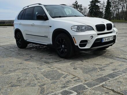 Белый БМВ Х5, объемом двигателя 3 л и пробегом 212 тыс. км за 19500 $, фото 1 на Automoto.ua