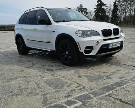 Белый БМВ Х5, объемом двигателя 3 л и пробегом 212 тыс. км за 19500 $, фото 1 на Automoto.ua