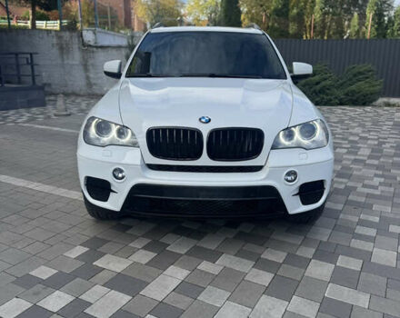 Білий БМВ Х5, об'ємом двигуна 2.98 л та пробігом 294 тис. км за 14700 $, фото 1 на Automoto.ua