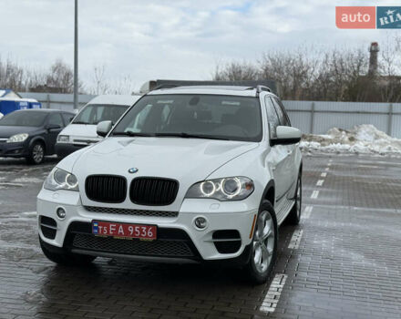 Белый БМВ Х5, объемом двигателя 2.99 л и пробегом 238 тыс. км за 17899 $, фото 1 на Automoto.ua