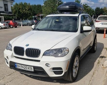 Белый БМВ Х5, объемом двигателя 2.98 л и пробегом 238 тыс. км за 11000 $, фото 1 на Automoto.ua