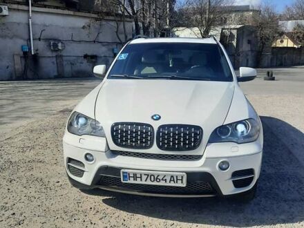Белый БМВ Х5, объемом двигателя 3 л и пробегом 217 тыс. км за 17000 $, фото 1 на Automoto.ua