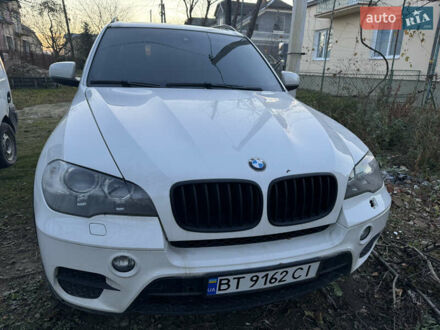 БМВ Х5 2012 у Херсоні на Automoto.ua Білий БМВ Х5, об'ємом двигуна 2.98 л та пробігом 180 тис. км за 30000 $, фото 1 на Automoto.ua