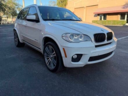 Білий БМВ Х5, об'ємом двигуна 3 л та пробігом 97 тис. км за 3100 $, фото 1 на Automoto.ua