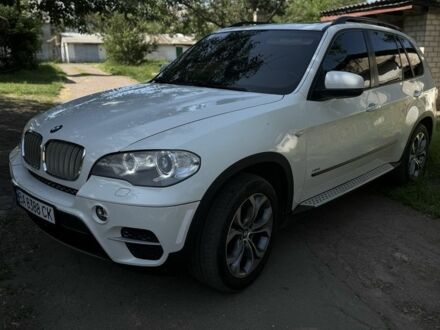 БМВ Х5 2012 в Александрие на Automoto.ua Белый БМВ Х5, объемом двигателя 3 л и пробегом 284 тыс. км за 16200 $, фото 1 на Automoto.ua