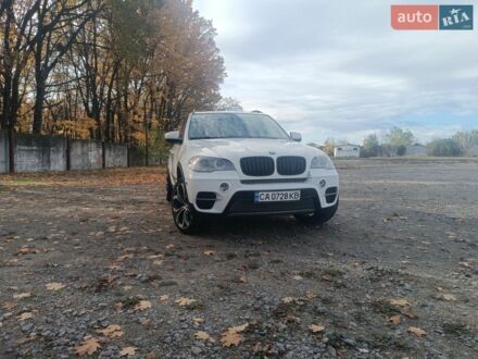 Белый БМВ Х5, объемом двигателя 3 л и пробегом 370 тыс. км за 17300 $, фото 1 на Automoto.ua