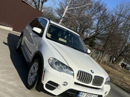 Белый БМВ Х5, объемом двигателя 3 л и пробегом 190 тыс. км за 16999 $, фото 1 на Automoto.ua
