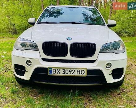 Белый БМВ Х5, объемом двигателя 2.99 л и пробегом 310 тыс. км за 17000 $, фото 1 на Automoto.ua