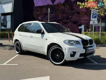 БМВ Х5 2013 в Киеве на Automoto.ua Белый БМВ Х5, объемом двигателя 2.98 л и пробегом 237 тыс. км за 17990 $, фото 1 на Automoto.ua