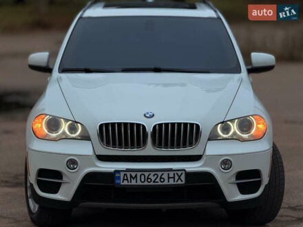 Білий БМВ Х5, об'ємом двигуна 2.98 л та пробігом 234 тис. км за 14800 $, фото 1 на Automoto.ua
