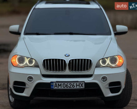 Білий БМВ Х5, об'ємом двигуна 2.98 л та пробігом 234 тис. км за 14800 $, фото 1 на Automoto.ua