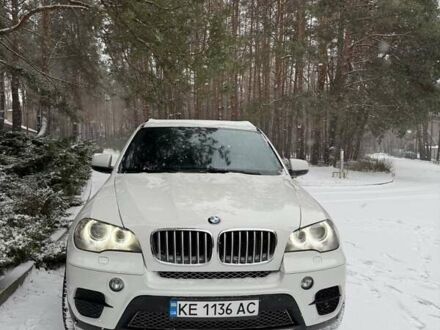 Білий БМВ Х5, об'ємом двигуна 2.99 л та пробігом 215 тис. км за 20000 $, фото 1 на Automoto.ua