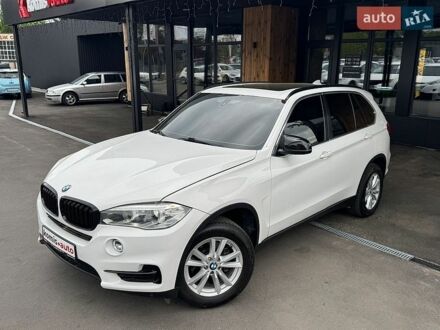 Белый БМВ Х5, объемом двигателя 0 л и пробегом 209 тыс. км за 16799 $, фото 1 на Automoto.ua