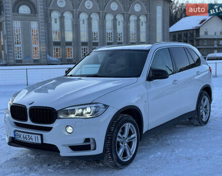 Белый БМВ Х5, объемом двигателя 3 л и пробегом 293 тыс. км за 22900 $, фото 1 на Automoto.ua