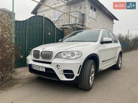 БМВ Х5 2013 в Одессе на Automoto.ua Белый БМВ Х5, объемом двигателя 3 л и пробегом 137 тыс. км за 18999 $, фото 1 на Automoto.ua
