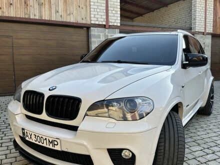 Белый БМВ Х5, объемом двигателя 3 л и пробегом 217 тыс. км за 17000 $, фото 1 на Automoto.ua