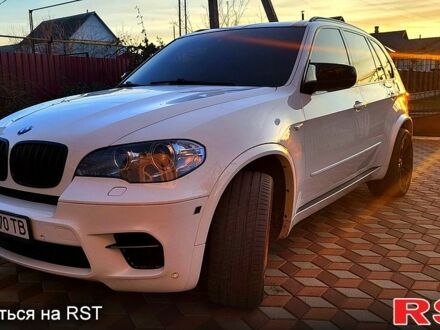 БМВ Х5 2013 в Подольск (Котовск) на Automoto.ua Белый БМВ Х5, объемом двигателя 3 л и пробегом 200 тыс. км за 27500 $, фото 1 на Automoto.ua