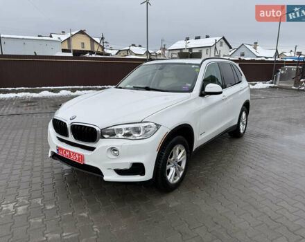 Белый БМВ Х5, объемом двигателя 3 л и пробегом 227 тыс. км за 13900 $, фото 1 на Automoto.ua