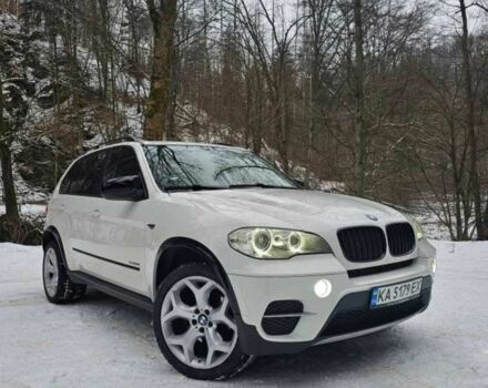 Белый БМВ Х5, объемом двигателя 3 л и пробегом 148 тыс. км за 8900 $, фото 1 на Automoto.ua