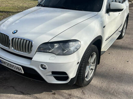 Білий БМВ Х5, об'ємом двигуна 3 л та пробігом 202 тис. км за 21500 $, фото 1 на Automoto.ua