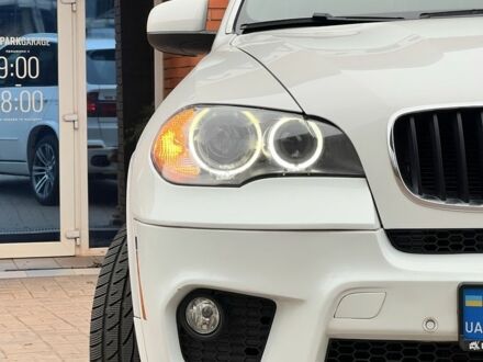 Белый БМВ Х5, объемом двигателя 3 л и пробегом 122 тыс. км за 13333 $, фото 1 на Automoto.ua