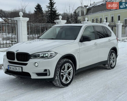 Белый БМВ Х5, объемом двигателя 3 л и пробегом 293 тыс. км за 22500 $, фото 1 на Automoto.ua