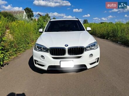 Белый БМВ Х5, объемом двигателя 3 л и пробегом 225 тыс. км за 22500 $, фото 1 на Automoto.ua