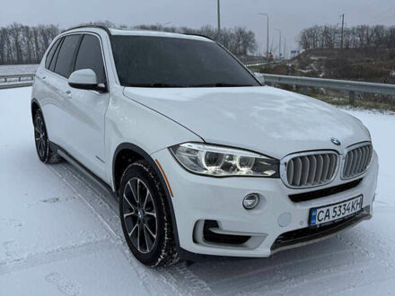 Белый БМВ Х5, объемом двигателя 2.99 л и пробегом 195 тыс. км за 26999 $, фото 1 на Automoto.ua