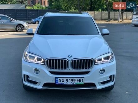 Белый БМВ Х5, объемом двигателя 3 л и пробегом 155 тыс. км за 31999 $, фото 1 на Automoto.ua