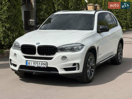 БМВ Х5 2014 в Киеве на Automoto.ua Белый БМВ Х5, объемом двигателя 2.99 л и пробегом 264 тыс. км за 27999 $, фото 1 на Automoto.ua