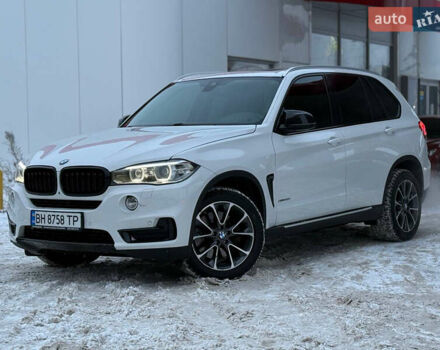 Белый БМВ Х5, объемом двигателя 4.39 л и пробегом 156 тыс. км за 24500 $, фото 1 на Automoto.ua