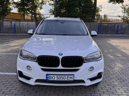 Белый БМВ Х5, объемом двигателя 2.98 л и пробегом 195 тыс. км за 25500 $, фото 1 на Automoto.ua