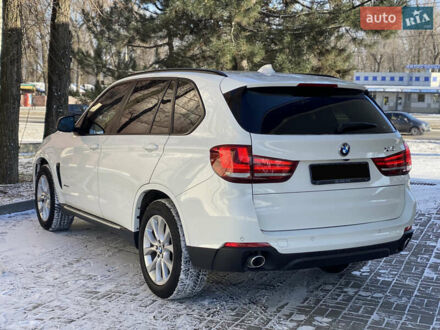 Белый БМВ Х5, объемом двигателя 3 л и пробегом 184 тыс. км за 25500 $, фото 1 на Automoto.ua