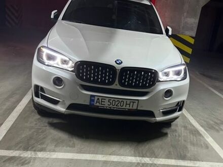 Білий БМВ Х5, об'ємом двигуна 2.98 л та пробігом 163 тис. км за 20500 $, фото 1 на Automoto.ua