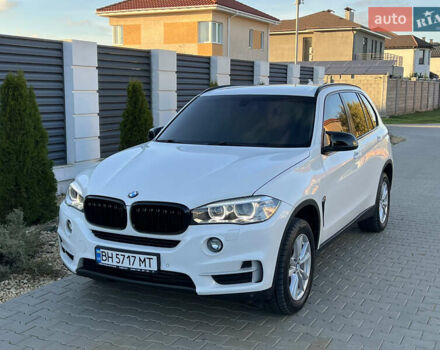 Белый БМВ Х5, объемом двигателя 2 л и пробегом 170 тыс. км за 23500 $, фото 1 на Automoto.ua