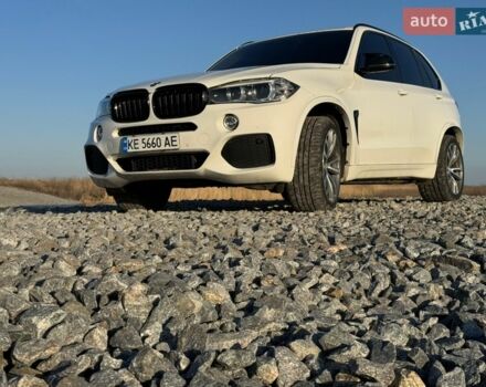 Белый БМВ Х5, объемом двигателя 2.98 л и пробегом 170 тыс. км за 17500 $, фото 1 на Automoto.ua