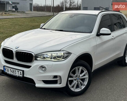 Белый БМВ Х5, объемом двигателя 2 л и пробегом 271 тыс. км за 23500 $, фото 1 на Automoto.ua