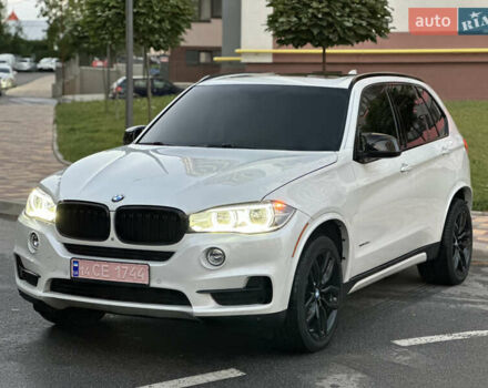 Білий БМВ Х5, об'ємом двигуна 2.99 л та пробігом 218 тис. км за 28999 $, фото 1 на Automoto.ua