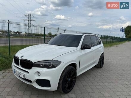 Белый БМВ Х5, объемом двигателя 2.98 л и пробегом 220 тыс. км за 21500 $, фото 1 на Automoto.ua