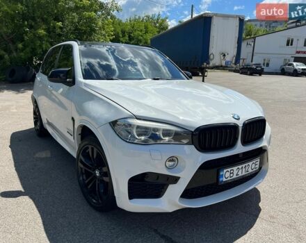 Белый БМВ Х5, объемом двигателя 2.99 л и пробегом 290 тыс. км за 25000 $, фото 1 на Automoto.ua