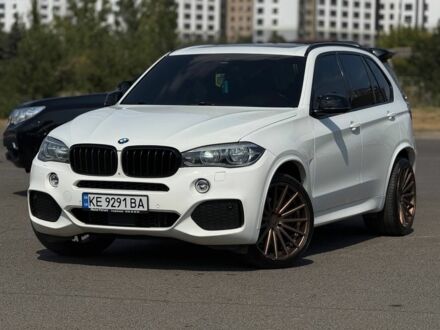 Білий БМВ Х5, об'ємом двигуна 3 л та пробігом 288 тис. км за 26666 $, фото 1 на Automoto.ua