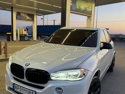 Белый БМВ Х5, объемом двигателя 3 л и пробегом 200 тыс. км за 23900 $, фото 1 на Automoto.ua