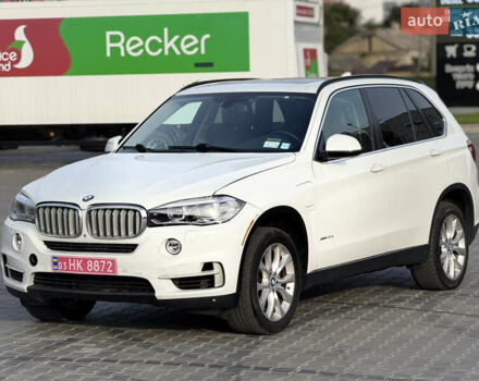 Білий БМВ Х5, об'ємом двигуна 2 л та пробігом 230 тис. км за 18500 $, фото 1 на Automoto.ua