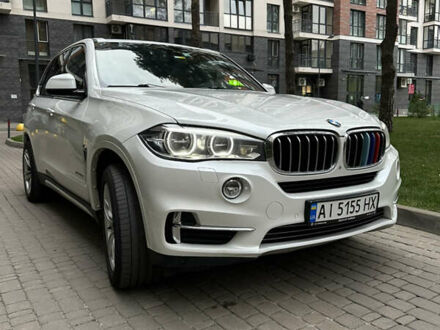 БМВ Х5 2015 в Броварах на Automoto.ua Белый БМВ Х5, объемом двигателя 2.99 л и пробегом 125 тыс. км за 41500 $, фото 1 на Automoto.ua
