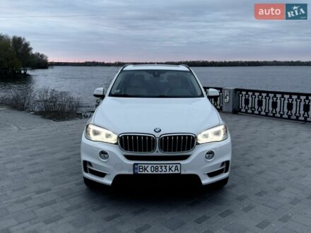 Белый БМВ Х5, объемом двигателя 2 л и пробегом 233 тыс. км за 22700 $, фото 1 на Automoto.ua